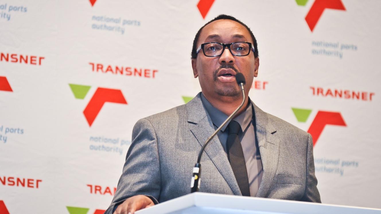 Sipho Nzuza, Cape Town port manager