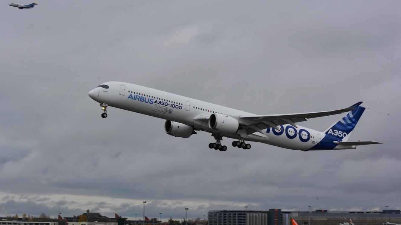 The A350-1000 shortly after taking off from Toulouse-Blagnac Airport in France at 11.42 South African time today.