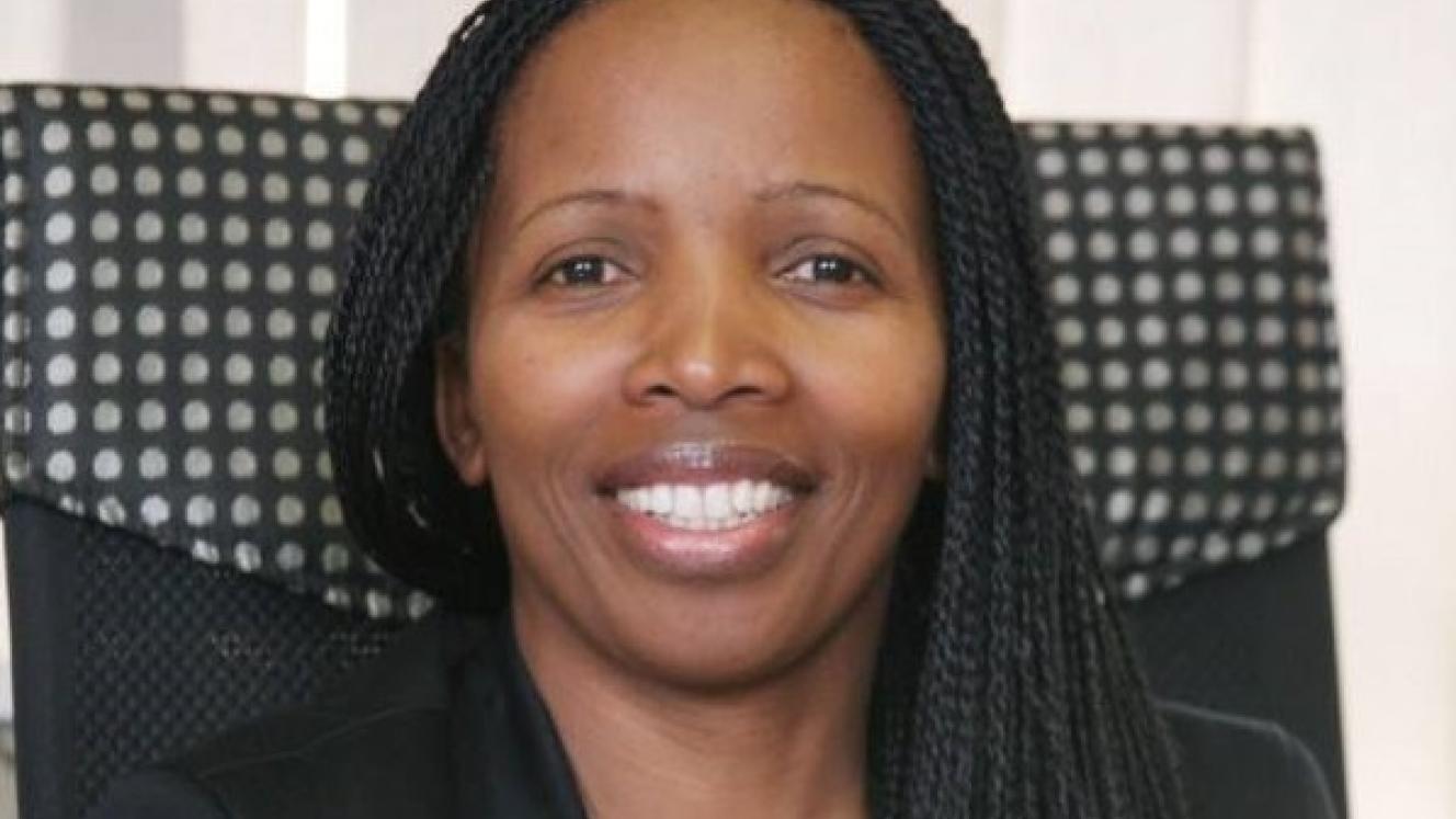 TNPA has appointed Cape Town’s first female port manager, Mpumi Dweba, at the Port of Cape Town.
