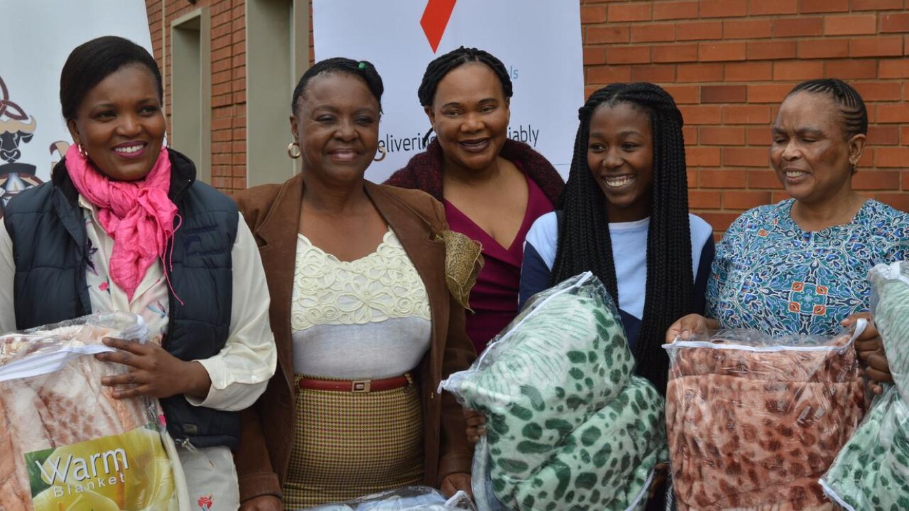 from left; TPT new business development general manager, Brenda Magqwaka, Linda Damane from the Transnet Foundation, marketing senior director of Mangosuthu University of Technology, Mbali Mkhize, university student Makhosana Ntamana and Dean of Students, Thembi Kweyama.