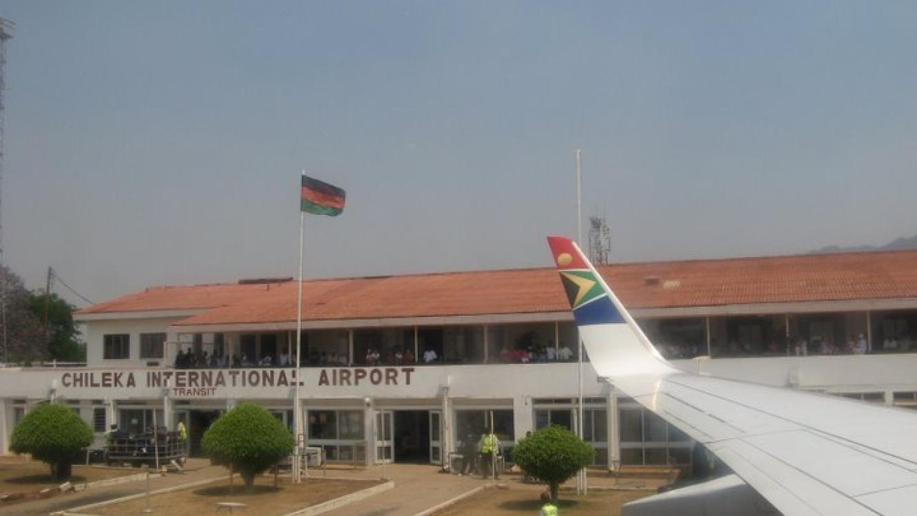 An SAA plane approaching the Chileka Airport runway in Blantyre.