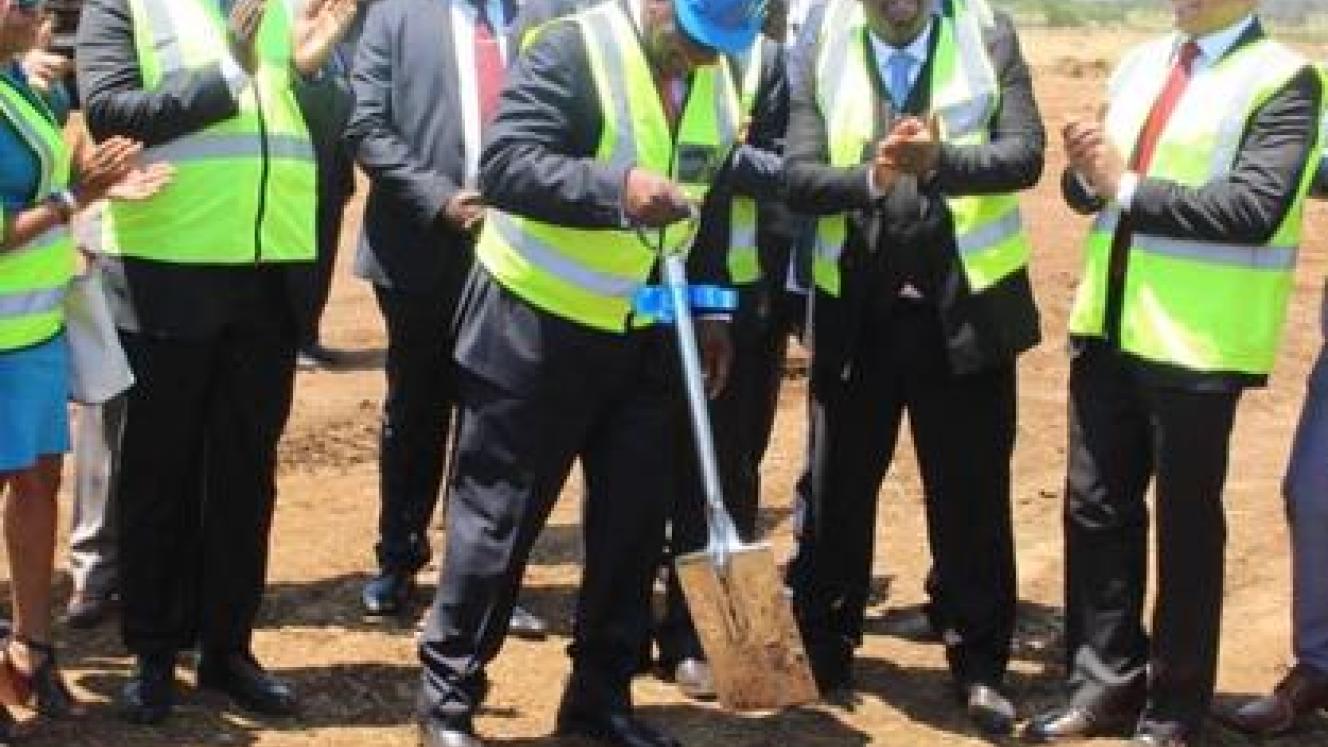 President Cyril Ramaphosa with government officials including Gauteng Premier David Makhura and Tshwane Mayor Stevens Mokgalapa, at the launch of the Tshwane Automotive Special Economic Zone. PHOTO: Jonisayi Maromo/African News Agency (ANA