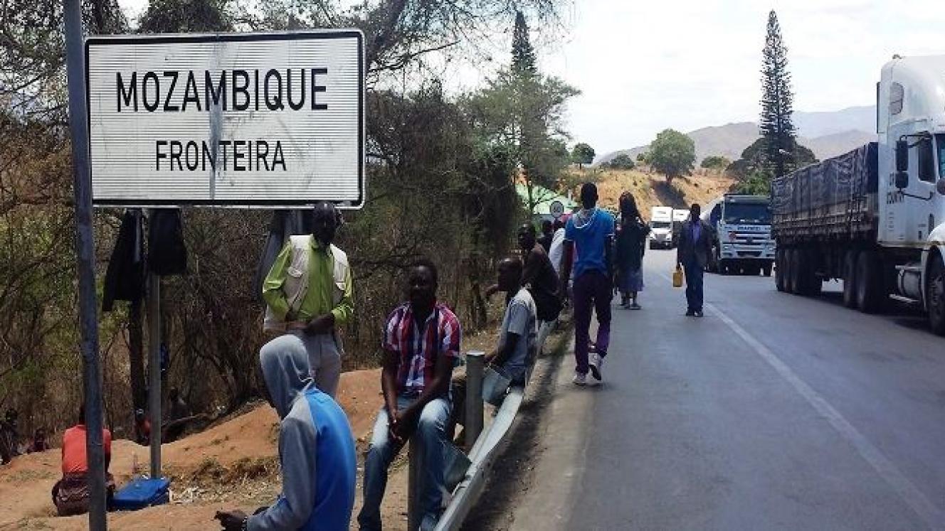BORDER BEAT: Borders eased through public-private intervention