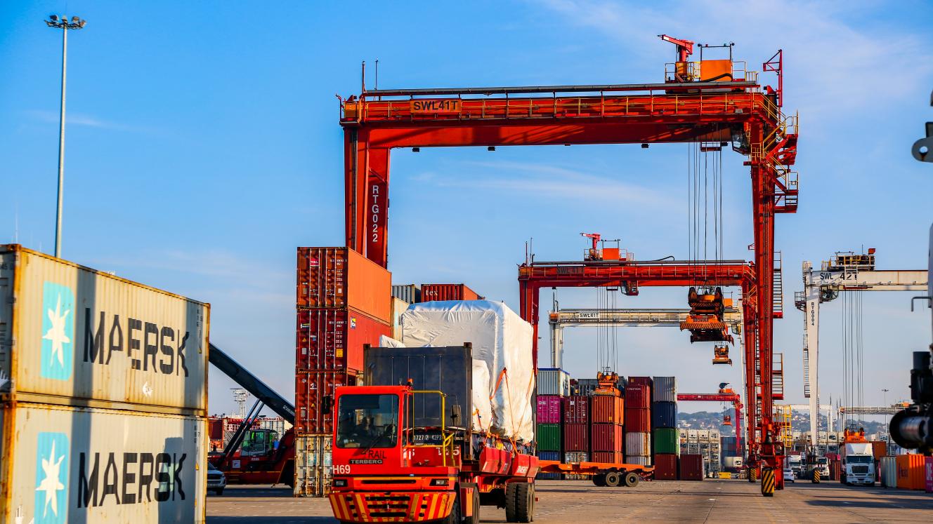 Transnet Port Terminals has reduced its Fuel Neutrality Charge from R78 to R52 per container following a decline in the coastal diesel price. 