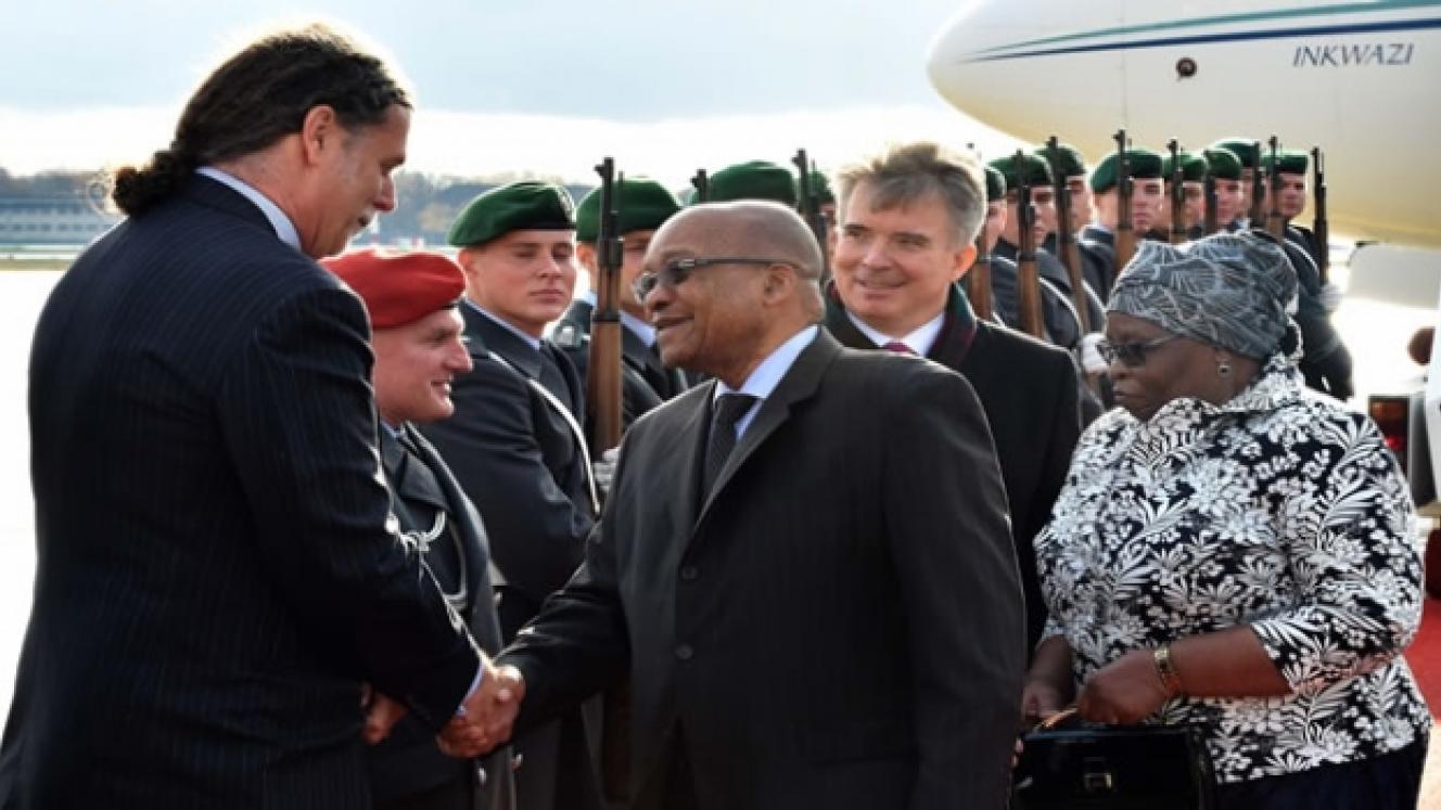 President Zuma and his wife, Sizakele Zuma, are welcomed by Walter Lindner, the German Ambassador to South Africa at Tegel Airport. 