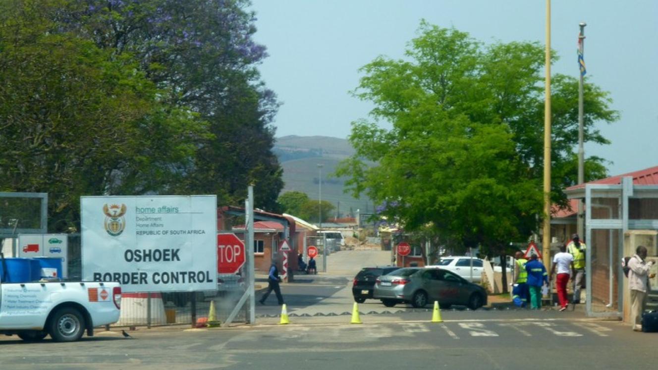 Peace has been restored at the Oshoek border post following Saturday’s protests.