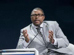 Transnet CEO, Siyabonga Gama.