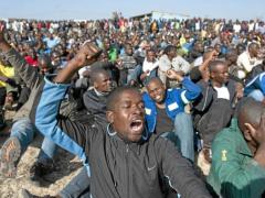 Disgruntled miners protesting outside VGF mine in Mpumalanga.