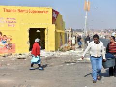 Shops belonging to foreign nationals were looted during the night on Wednesday. 