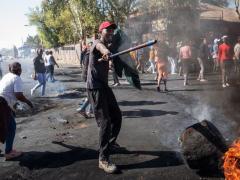 The ugly face of xenophobia caused mayhem on the streets of suburbs like Turffontein.