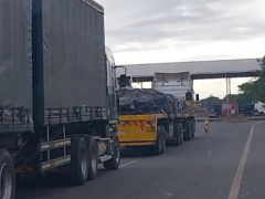 Lebombo border post.