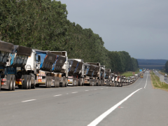 Transporters say congestion linked to the Gate Zero staging facility is forcing coal trucks to queue on the N2 outside Richards Bay.