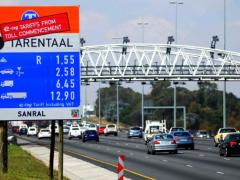 The e-toll funding model is under review again, placing Gauteng highway expansions on hold until it is finalised.