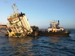 The VPM Atila sinking in the Panama Canal on Sunday