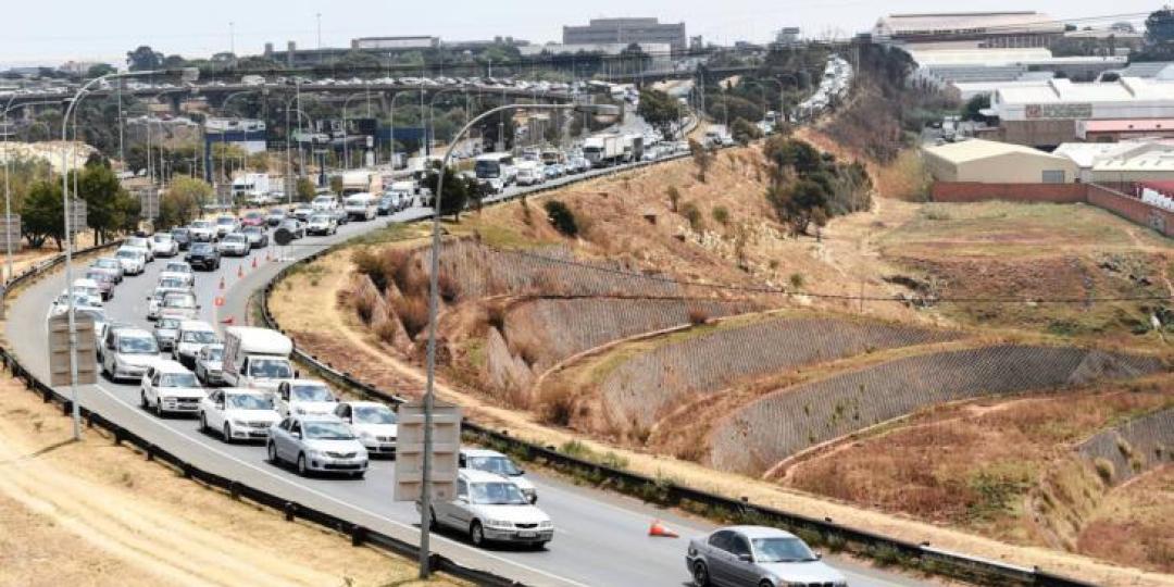 Drivers should expect chaos on Joburg’s M1.